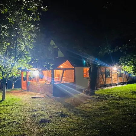 Vikend Na Ozrenu Petrovo