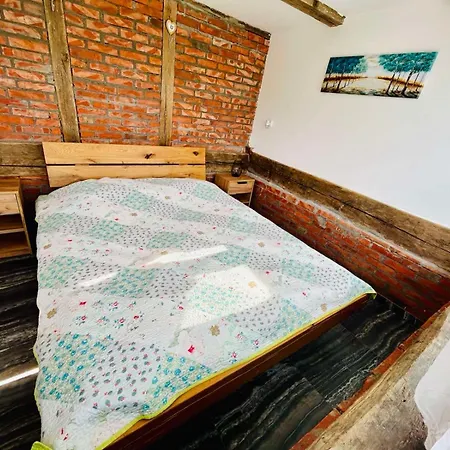 Vikend Na Ozrenu Holiday home