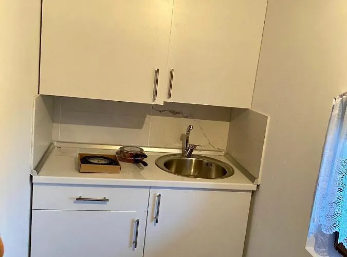 Vikend Na Ozrenu Holiday home Petrovo